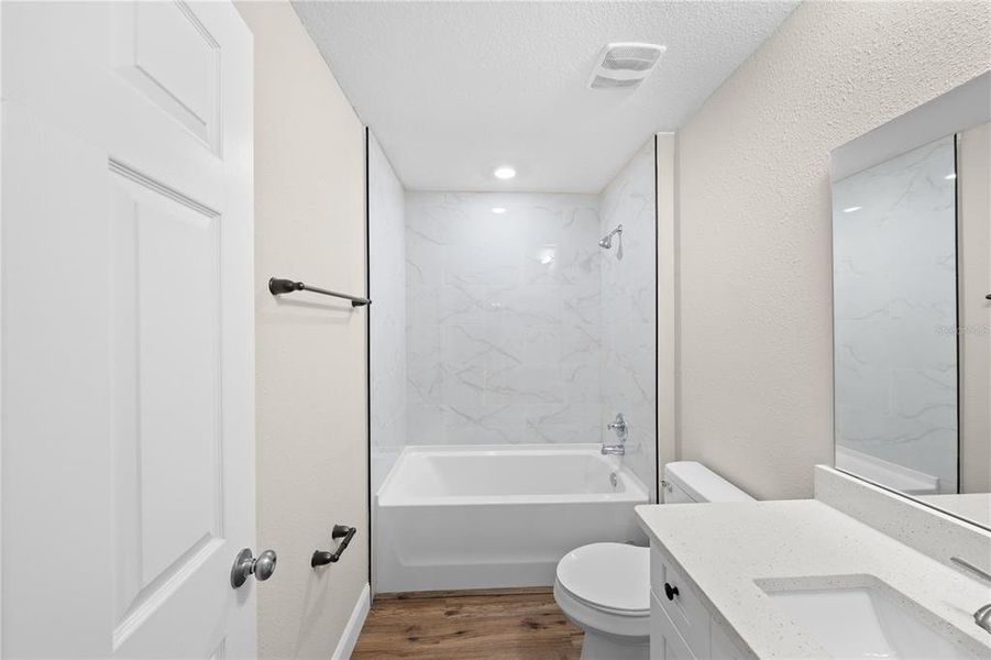 Furnished interior view inside a new home in , Ocala (Image 10).