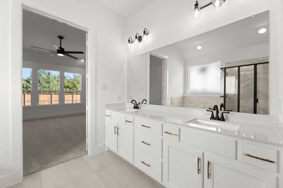 Furnished interior view inside a new home in Somerset Park, Rockwall (Image 12).