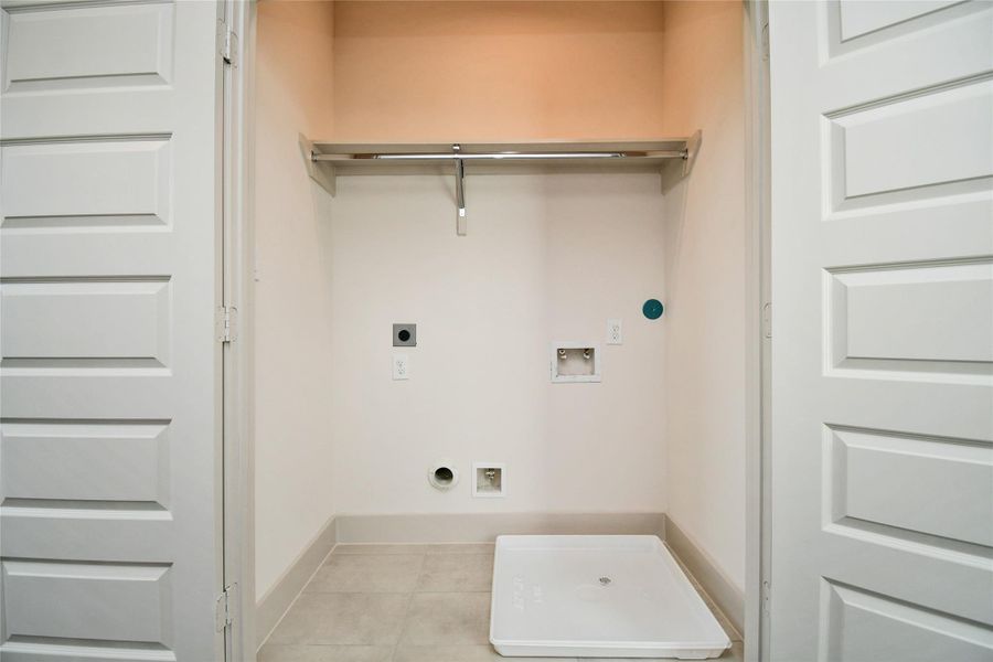 Image 2 of a home in Agua. Image 2 of a home in Agua.