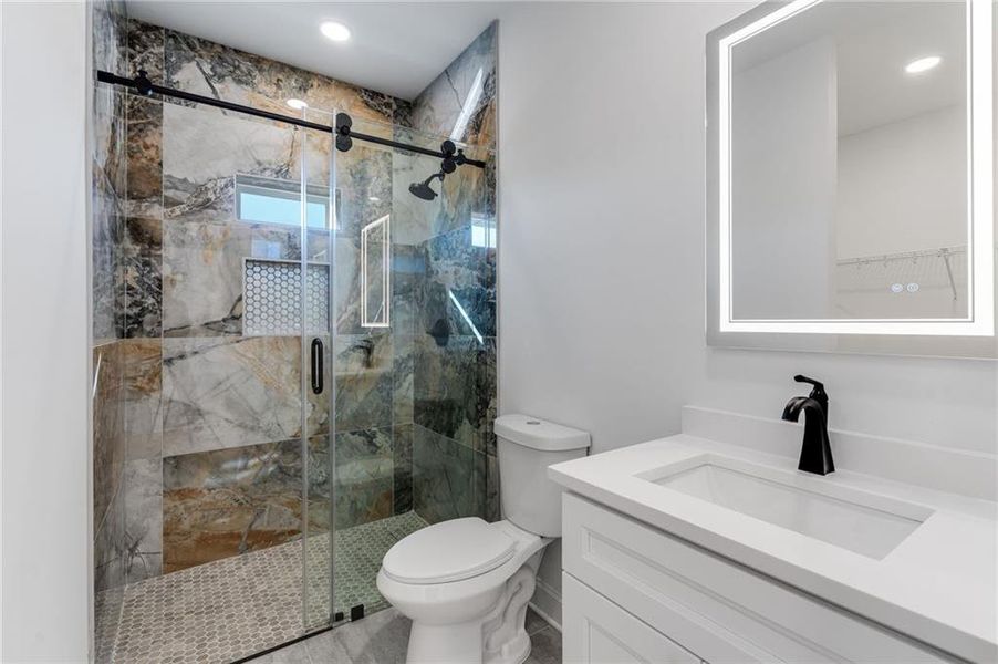 Image 30 of a home in .