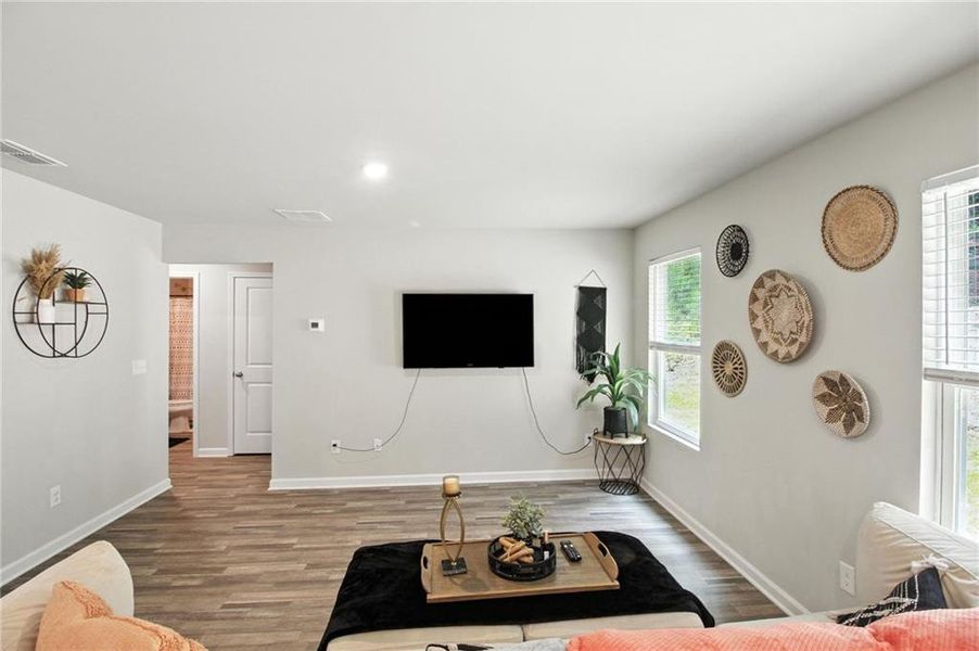 Image 27 of a home in .