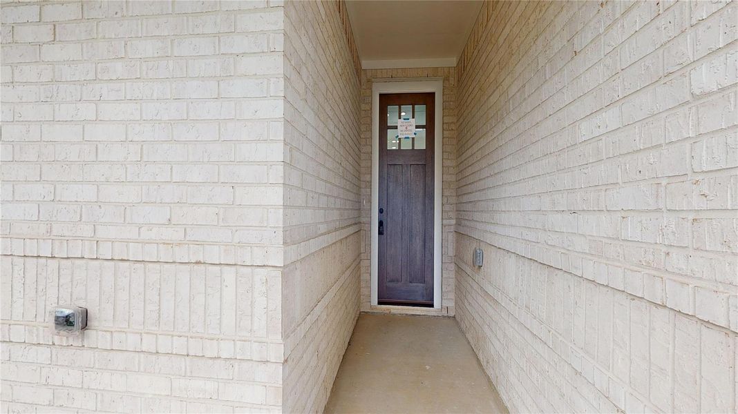 Exterior details and patio area of a home in , Houston (Image 18).
