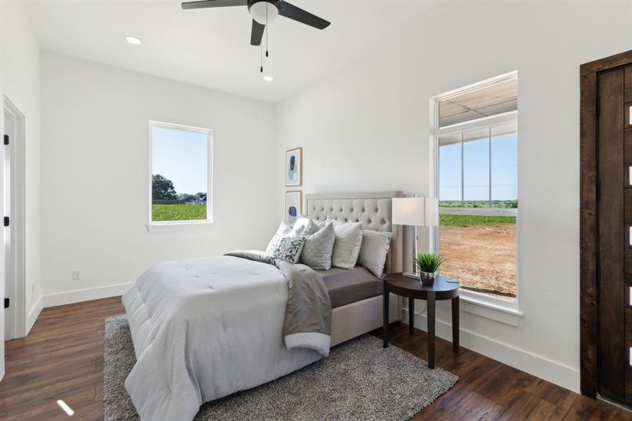 Wonderful natural light in the bedroom Wonderful natural light in the bedroom