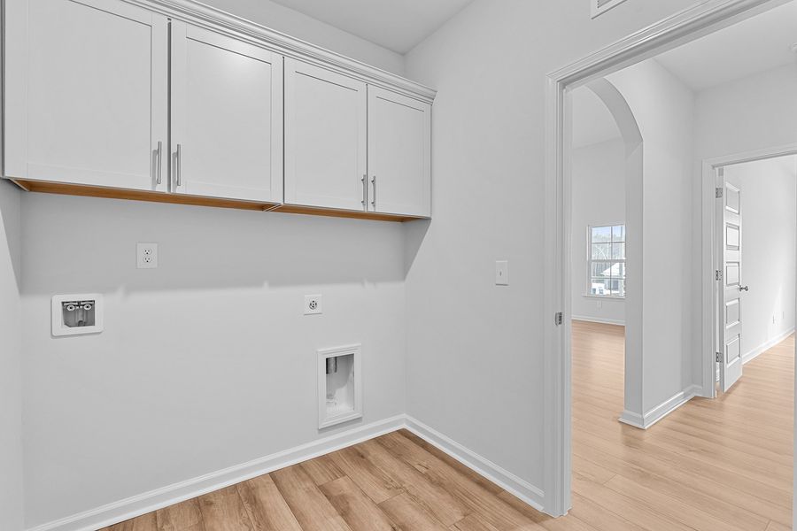 Spacious, unfurnished interior of a new home in Brayden, Advance (Image 24). Spacious, unfurnished interior of a new home in Brayden, Advance (Image 24).