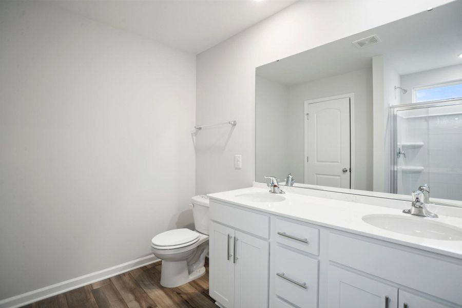 Furnished interior view inside a new home in Chandler Ridge, McLeansville (Image 11). Furnished interior view inside a new home in Chandler Ridge, McLeansville (Image 11).