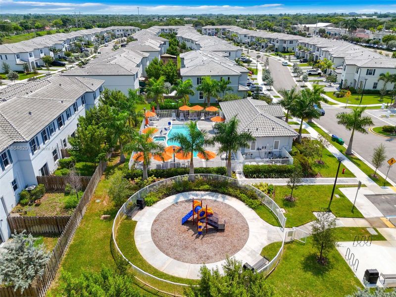 Image 50 of a home in .