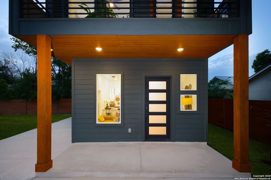 Exterior details and patio area of a home in , San Antonio (Image 3).