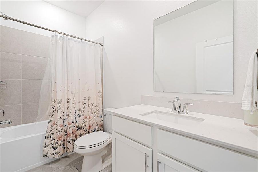 Furnished interior view inside a new home in Wellness Ridge, Clermont (Image 8).