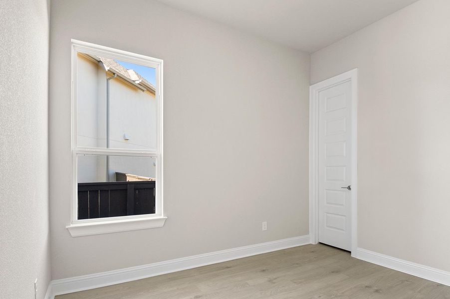 Spacious, unfurnished interior of a new home in Cross Creek, Cedar Park (Image 14).