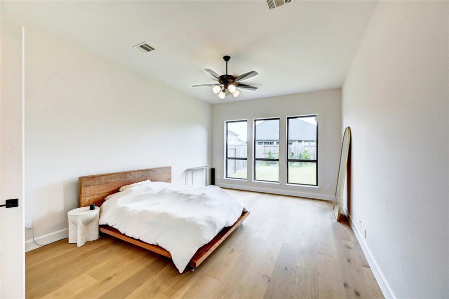 Furnished interior view inside a new home in , Fulshear (Image 10).