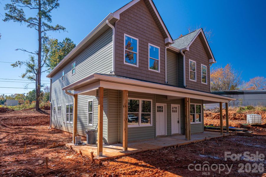 Image 33 of a home in . Image 33 of a home in .