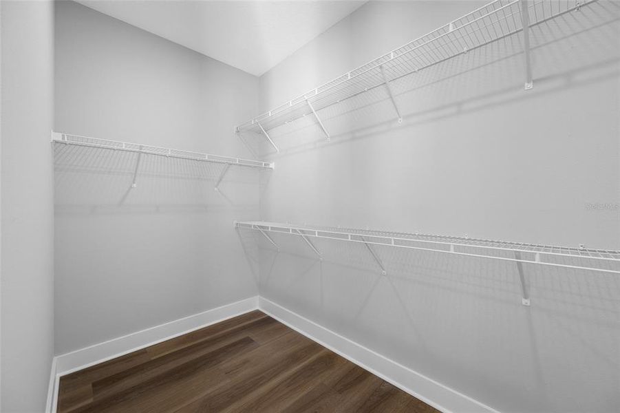 Spacious, unfurnished interior of a new home in Blanc, St. Petersburg (Image 23).