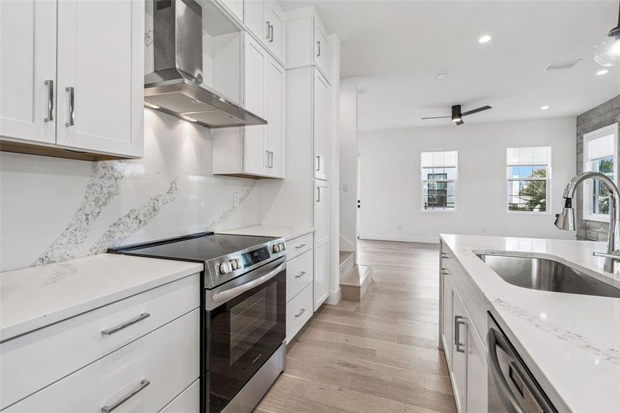 Furnished interior view inside a new home in , St. Petersburg (Image 7).