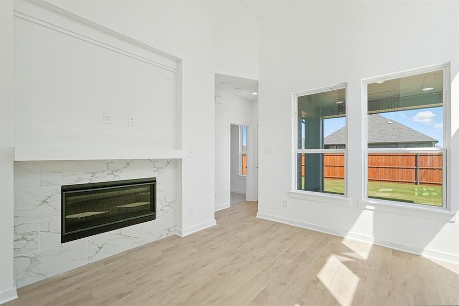 Spacious, unfurnished interior of a new home in Heartland, Heartland (Image 18).