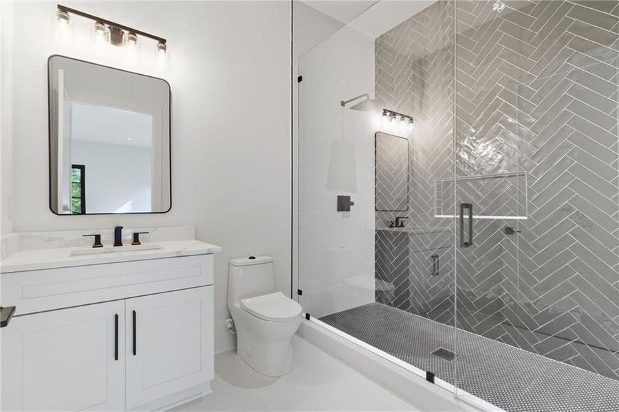 Furnished interior view inside a new home in , Alpharetta (Image 8).