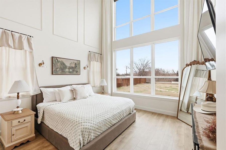 Furnished interior view inside a new home in , Melissa (Image 4).