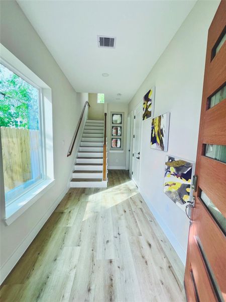 Spacious, unfurnished interior of a new home in , Houston (Image 21).