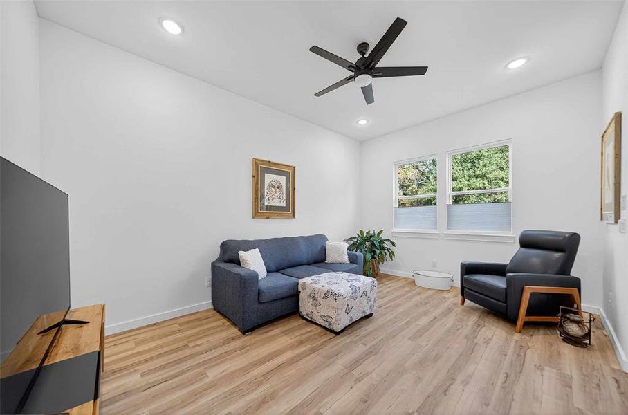 Furnished interior view inside a new home in , Payne Springs (Image 17). Furnished interior view inside a new home in , Payne Springs (Image 17).