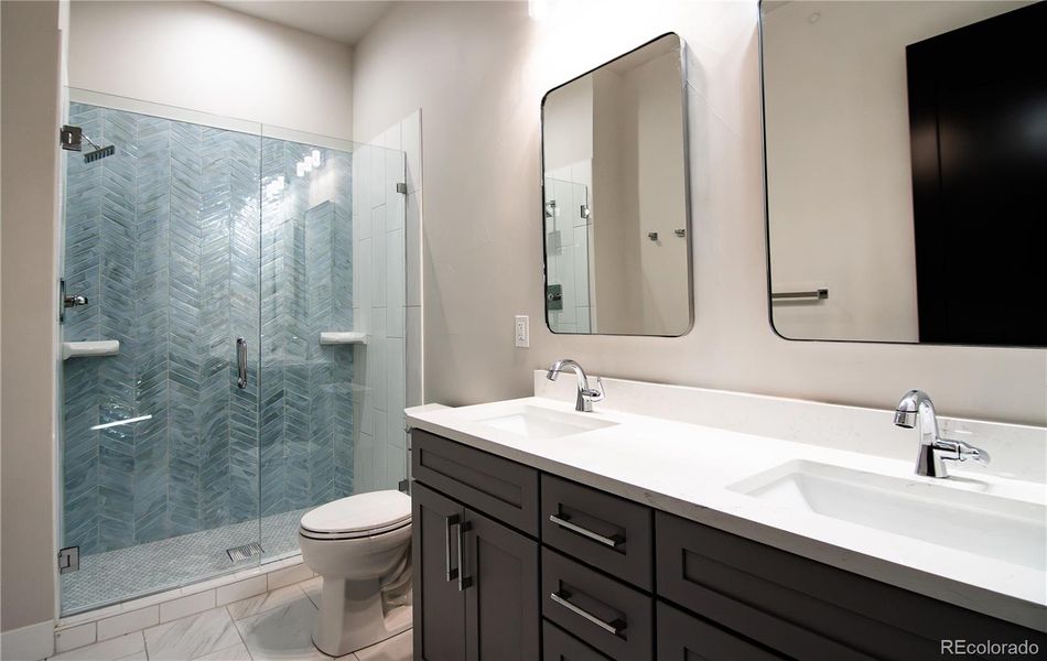 Furnished interior view inside a new home in , Lakewood (Image 6).