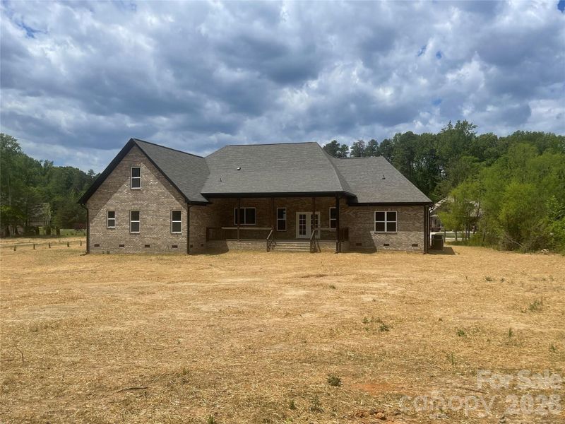 Image 38 of a home in .