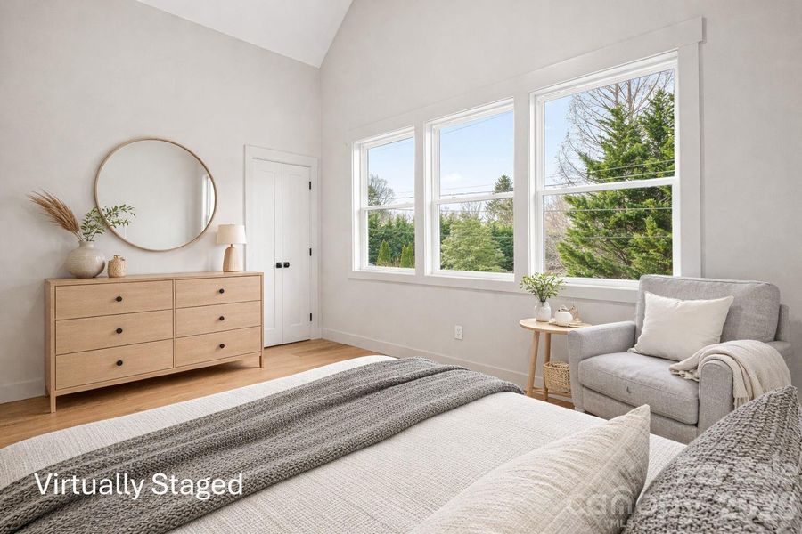 Virtually Staged. Furniture items may appear not to scale. Virtually Staged. Furniture items may appear not to scale.