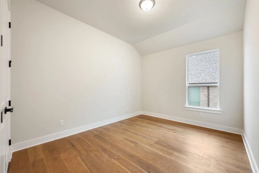 Spacious, unfurnished interior of a new home in The Estates at La Cima, San Marcos (Image 43).