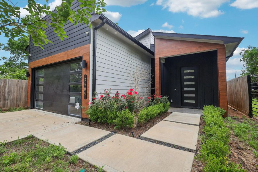 Image 20 of a home in . Image 20 of a home in .