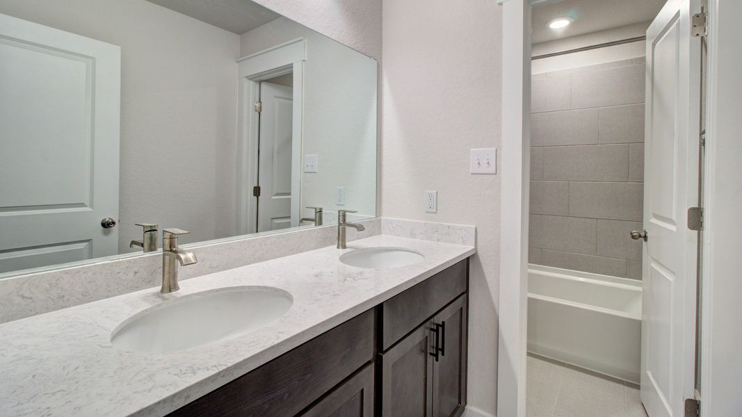 Representative furnished interior of a home built from the Majestic by Brightland Homes in Cielo, Conroe (Image 13). Representative furnished interior of a home built from the Majestic by Brightland Homes in Cielo, Conroe (Image 13).
