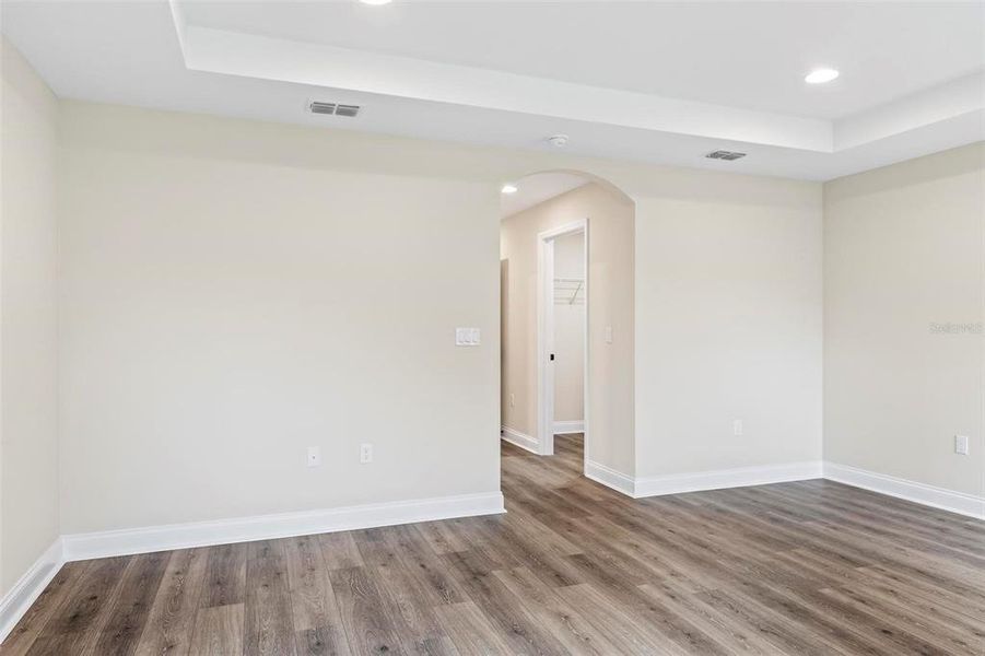 Spacious, unfurnished interior of a new home in , Palm Coast (Image 22).