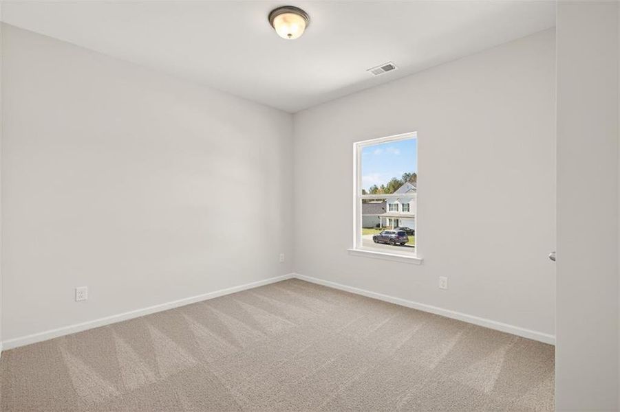 Spacious, unfurnished interior of a new home in Longbrooke, Rome (Image 32).