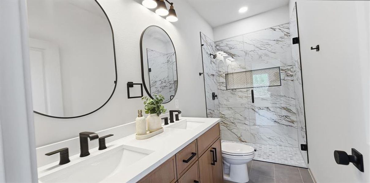 Furnished interior view inside a new home in , Granbury (Image 12).