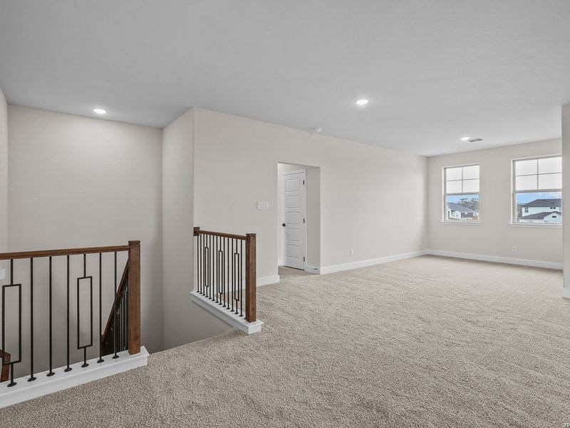 Spacious, unfurnished interior of a new home in The Reserve at Potranco Oaks, Castroville (Image 47).