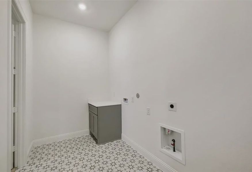 Homesite 6110 laundry room - 12 of 24
