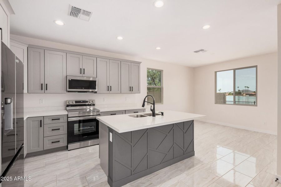 10420 W San Lazaro 10420 W San Lazaro