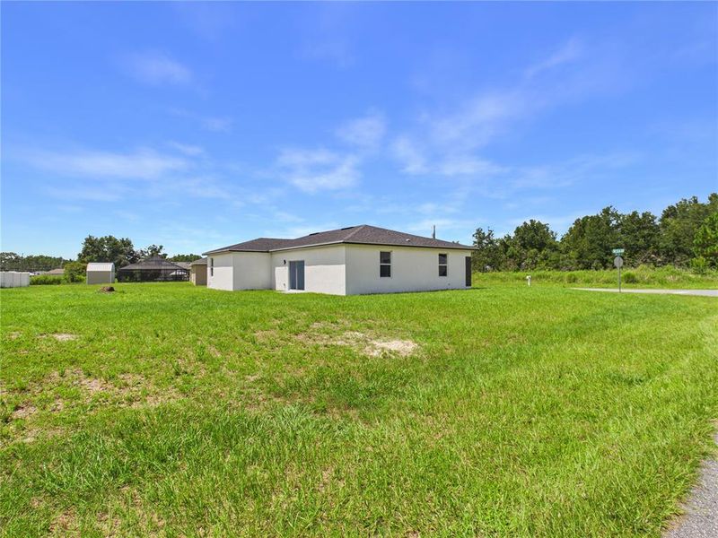 Exterior details and patio area of a home in , Ocala (Image 17). Exterior details and patio area of a home in , Ocala (Image 17).