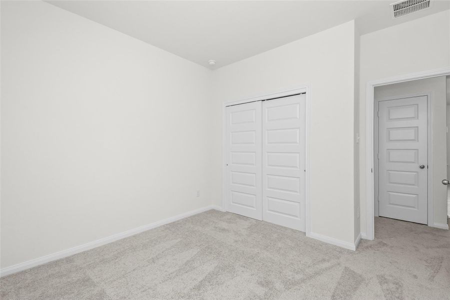 Spacious, unfurnished interior of a new home in Harmony Cove, Humble (Image 20). Spacious, unfurnished interior of a new home in Harmony Cove, Humble (Image 20).