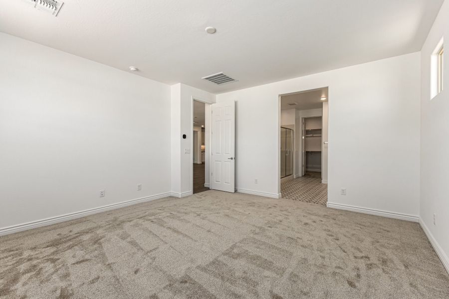 Spacious, unfurnished interior of a new home in Miravida, Surprise (Image 16). Spacious, unfurnished interior of a new home in Miravida, Surprise (Image 16).