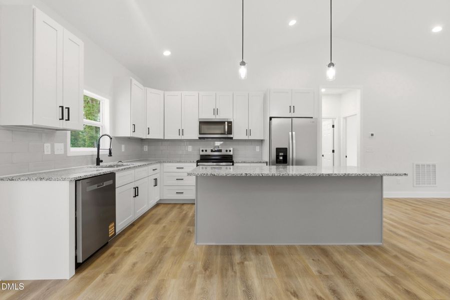 736chandler-21
