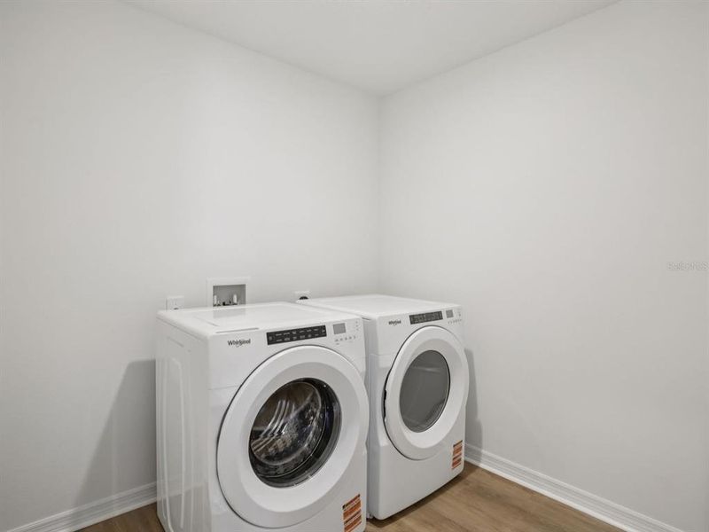 Close-up of interior finishes inside a home in Oakfield Trails - Premier Series, Parrish (Image 15).