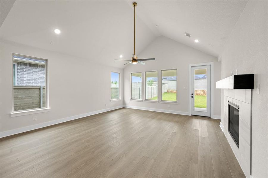 11748 Edgewood- Living Room-5108 11748 Edgewood- Living Room-5108