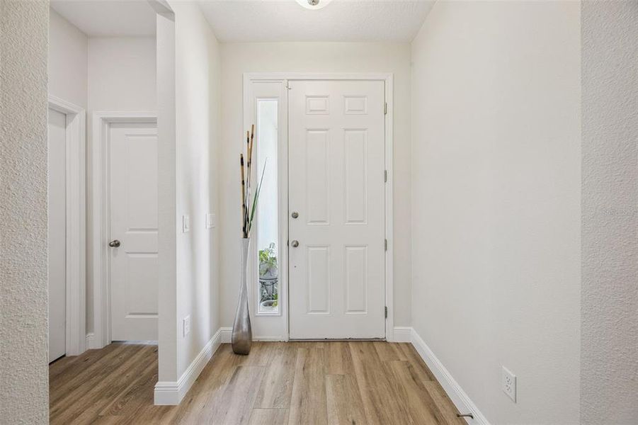 Spacious, unfurnished interior of a new home in , Minneola (Image 22).