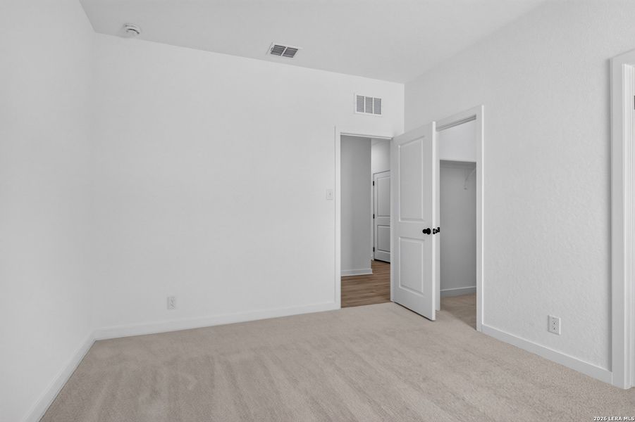 Spacious, unfurnished interior of a new home in Cordova Trails, Seguin (Image 20). Spacious, unfurnished interior of a new home in Cordova Trails, Seguin (Image 20).
