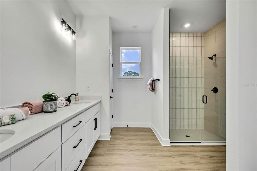 Furnished interior view inside a new home in , Spring Hill (Image 5).