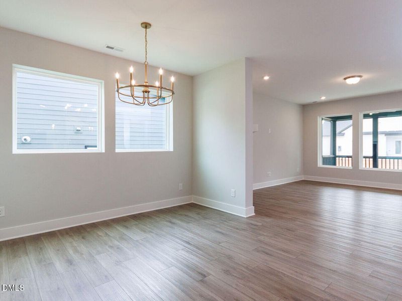 011-1280x960-dining-room 011-1280x960-dining-room