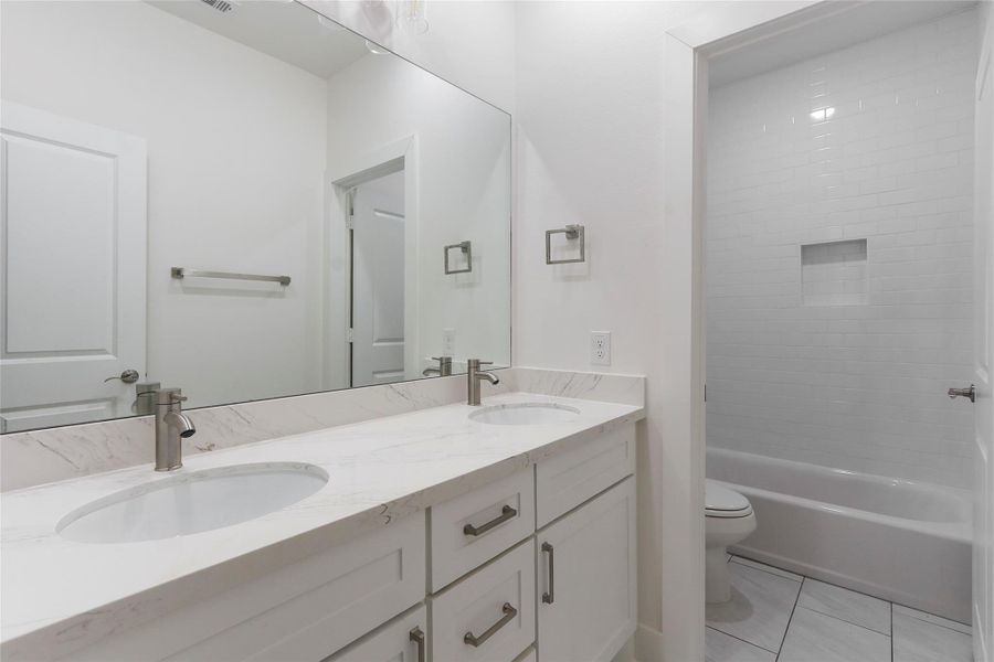 Furnished interior view inside a new home in , Prairie View (Image 13).