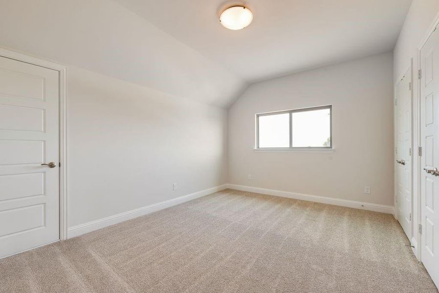 Spacious, unfurnished interior of a new home in , Whitesboro (Image 25).