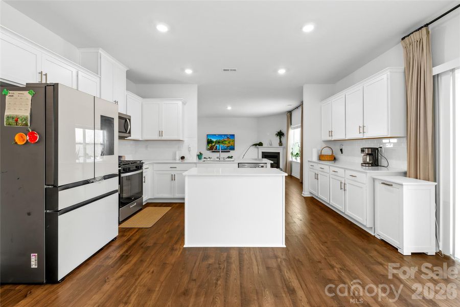 Furnished interior view inside a new home in Adair Woods, Davidson (Image 37). Furnished interior view inside a new home in Adair Woods, Davidson (Image 37).