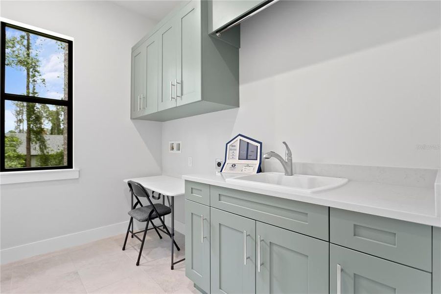 Furnished interior view inside a new home in Southern Hills Plantation, Brooksville (Image 17).