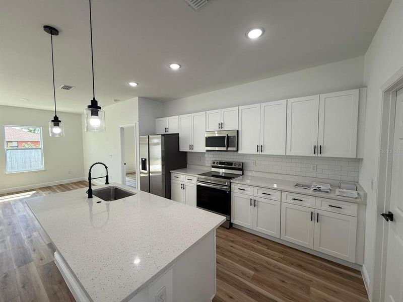 Furnished interior view inside a new home in , Ocala (Image 7).