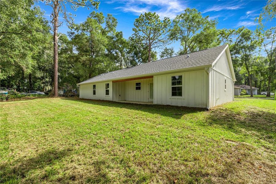 Exterior details and patio area of a home in , Ocala (Image 24). Exterior details and patio area of a home in , Ocala (Image 24).